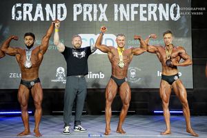 CLASSIC PHYSIQUE ЮНИОРЫ